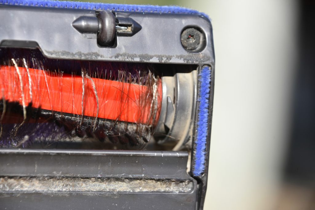 Cum să întreții corect un aspirator Dyson - Blogdecumparaturi.ro