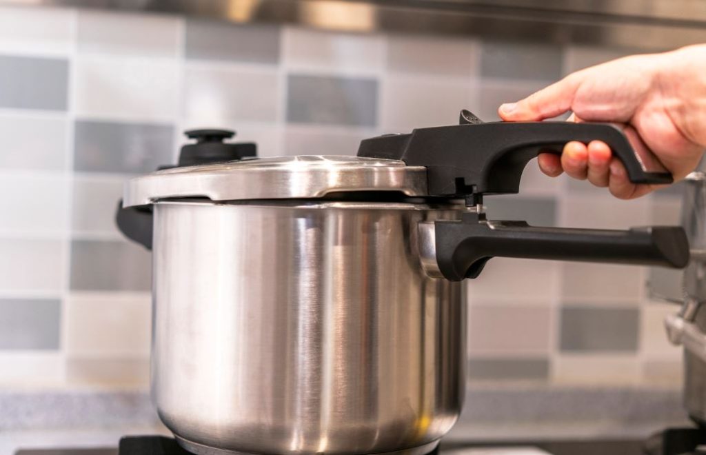 Cea mai bună oală sub presiune - Blogdecumparaturi.ro